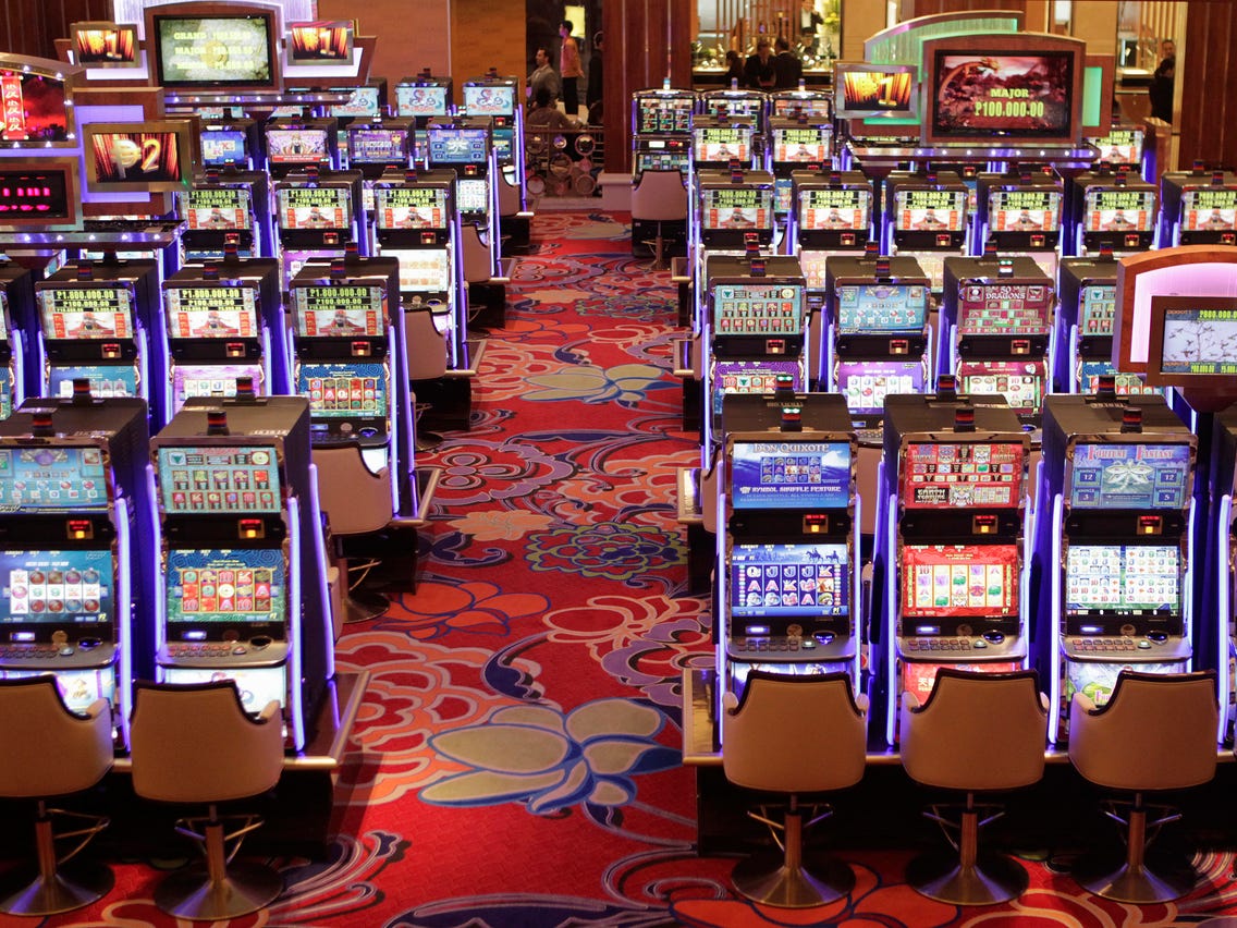 Different Strategies for Winning at Online Slot Machines