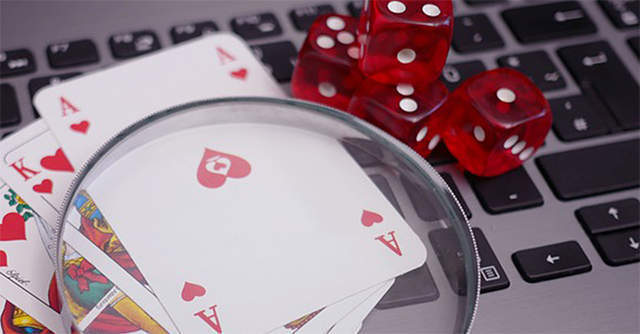 Why Many Play Online Slots Instead of at the Casino?